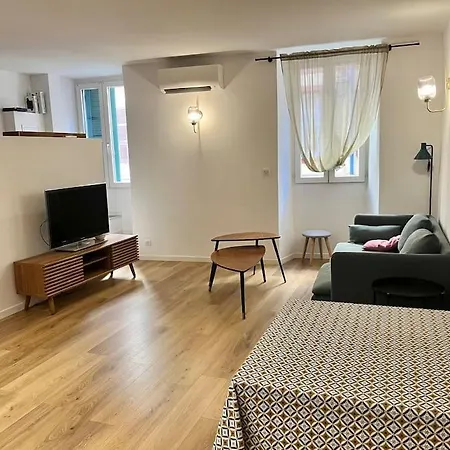 شقة 2 Chambres Au Coeur Du Centre Ville. *